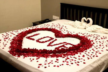 LOVE PETALS